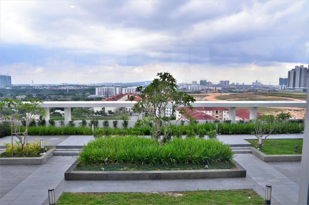 1Tebrau Premium Suites By 12Stay Johor Bahru Kültér fotó