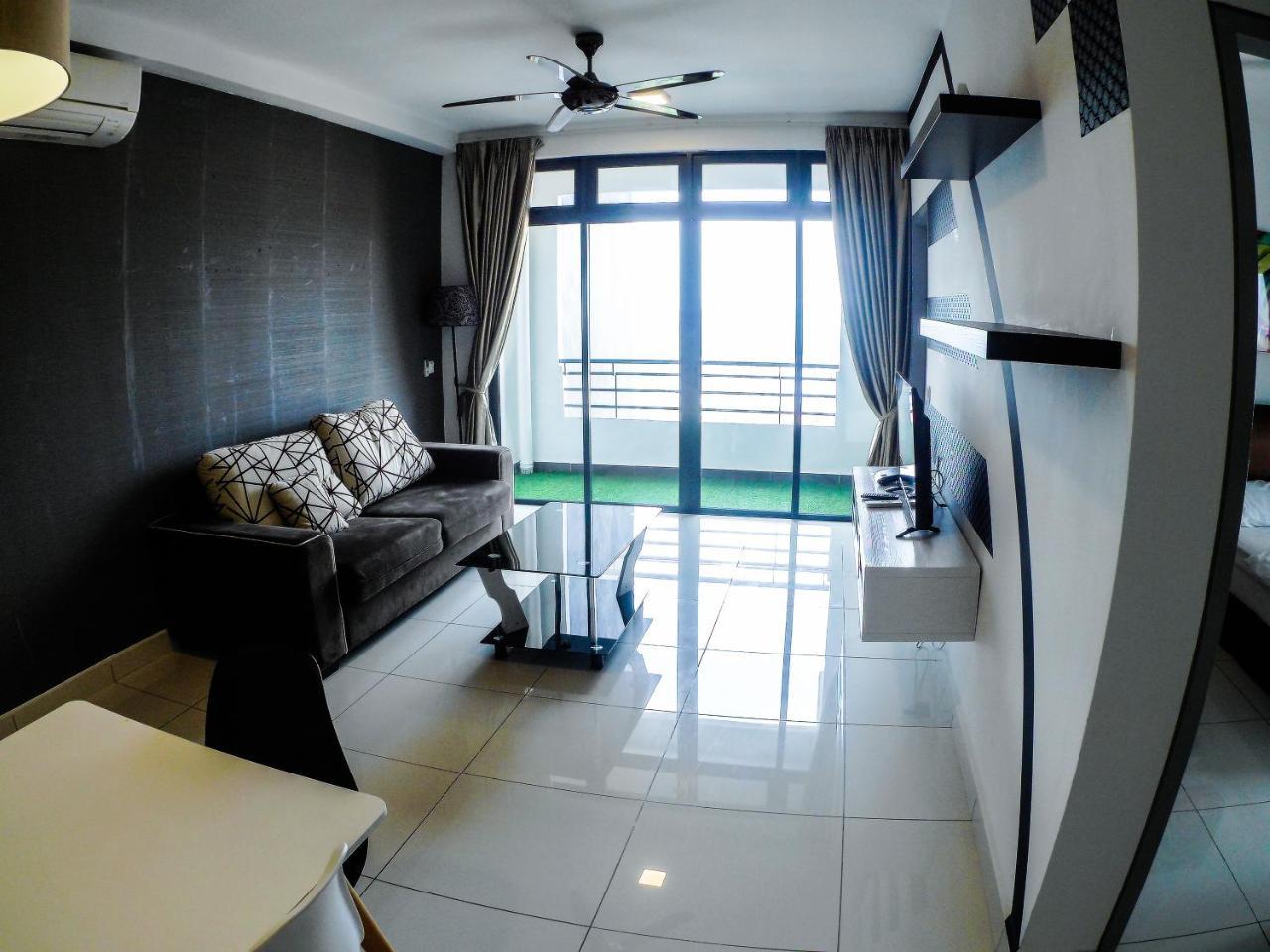 1Tebrau Premium Suites By 12Stay Johor Bahru Kültér fotó