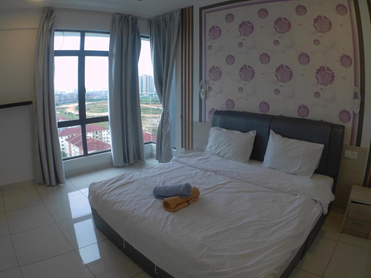 1Tebrau Premium Suites By 12Stay Johor Bahru Kültér fotó