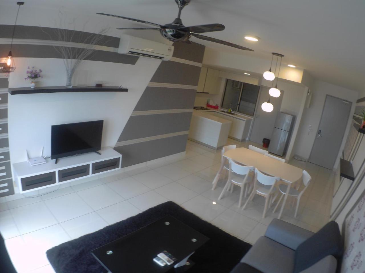 1Tebrau Premium Suites By 12Stay Johor Bahru Kültér fotó