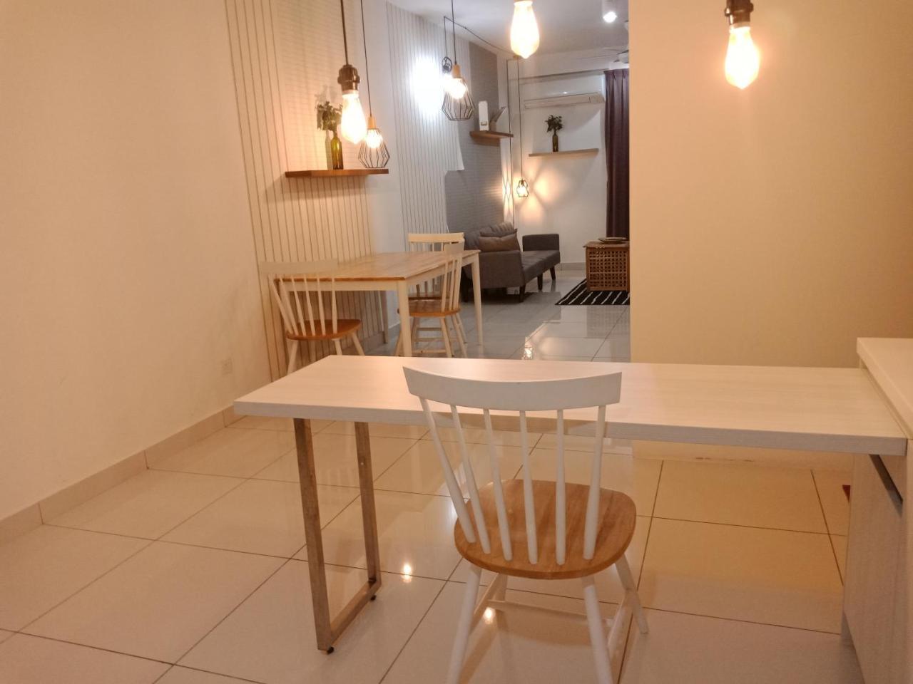 1Tebrau Premium Suites By 12Stay Johor Bahru Kültér fotó